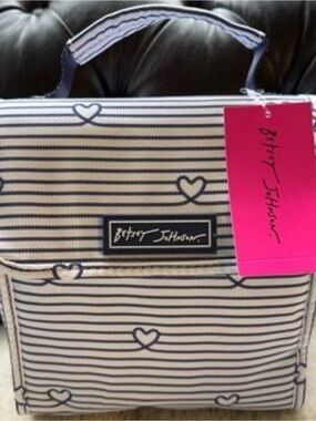 Betsey Johnson Navy & White Striped Heart lunch bag nwt